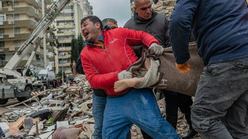 زلزله ای به بزرگی 7.8 ریشتر جنوب شرق ترکیه و شمال سوریه را لرزاند